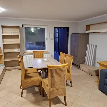 Bialy Dla 6 Osob Oraz Sternika Dla 4 Osob - Jezioro, Las, Wiejski Klimat Miedzychod