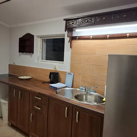 Bialy Dla 8 Osob Oraz Sternika Dla 4 Osob - Jezioro, Las, Wiejski Klimat Ferienhaus