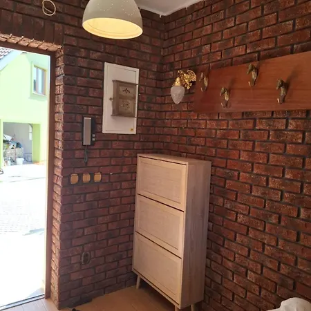 Bialy Dla 6 Osob Oraz Sternika Dla 4 Osob - Jezioro, Las, Wiejski Klimat *