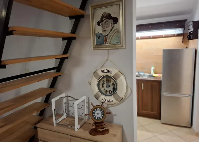 Bialy Dla 6 Osob Oraz Sternika Dla 4 Osob - Jezioro, Las, Wiejski Klimat Casa vacanze Miedzychod