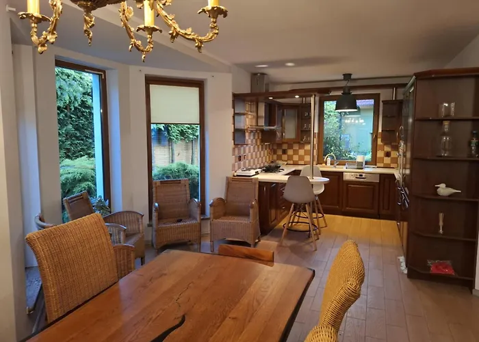 Bialy Dla 6 Osob Oraz Sternika Dla 4 Osob - Jezioro, Las, Wiejski Klimat