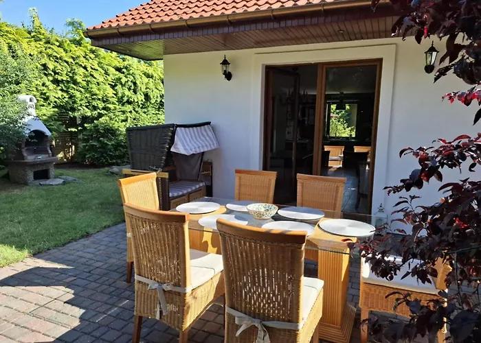 Bialy Dla 6 Osob Oraz Sternika Dla 4 Osob - Jezioro, Las, Wiejski Klimat Casa vacanze Miedzychod