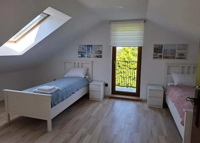 Bialy Dla 6 Osob Oraz Sternika Dla 4 Osob - Jezioro, Las, Wiejski Klimat *